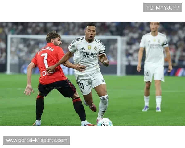 姆巴佩本赛季状态火爆数据惊人 各大媒体盛赞全面爆发 姆巴佩本赛季状态火爆数据惊人 各大媒体盛赞全面爆发