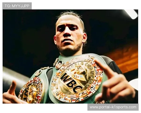 拳击专家评本纳维德兹VS亚德：风格决定比赛，火爆对攻难免